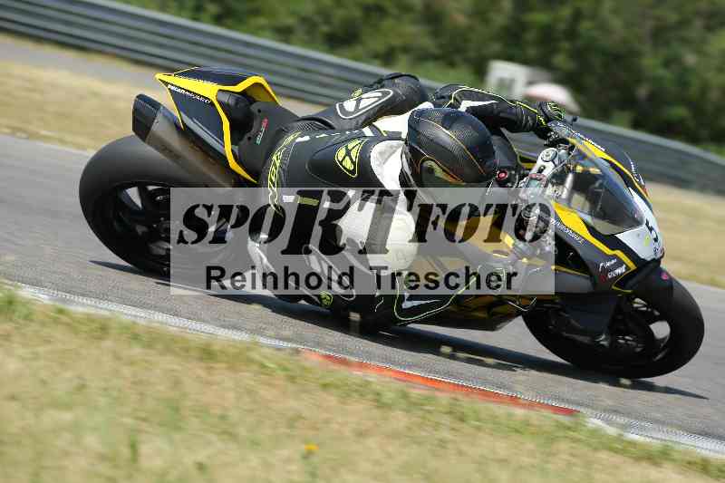 /Archiv-2023/28 05.06.2023 Moto Club Anneau du Rhin/rouge-expert/5